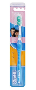 Oral-B 123 Delicate White Medium 40 Zahnbürste